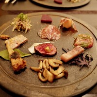 炭焼きステーキとワインobiobi - 