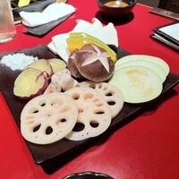 焼肉 綾小路 - 