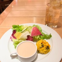 Osteria UVA RARA 横浜 - 