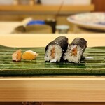 赤吉 - 赤貝ひも細巻