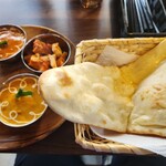 ネパール家庭料理 ダルバート - 料理写真: