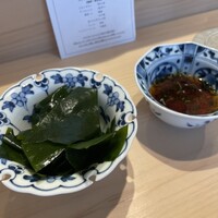鮨 由う - 