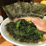 らーめん家 政 - やはりほうれん草のクーポンの時は味やや濃い目がいいみたい