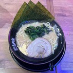 壱角家 新宿靖国通店 - 