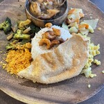 ヤムヤムカデー - スリランカプレート　チキン