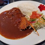 ビーフカツカレー