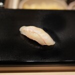 すし 良月 - ひらめ