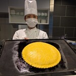 トシ・ヨロイヅカ 東京 - 