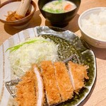 名代とんかつ かつくら 三条本店 - 