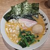 ラーメン 野良裏家