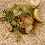 280573393 - ホタテと椎茸のバター醤油