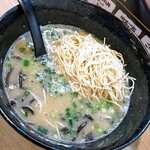 博多とんこつらーめん ひゅうが - 