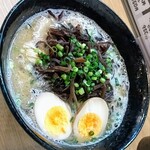 博多とんこつらーめん ひゅうが - 