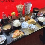 ヨッシャ食堂 - 