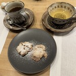 シャントレル - ハーブティー、お茶菓子