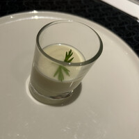 カントニーズ 燕 - 