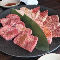 焼肉うしごろ 銀座並木通り店 - 