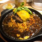 肉オムライス専門店 肉とたまご - 