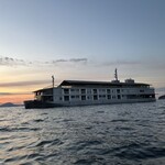 ガンツウ - ２日目は朝から小さいボートで宮島へ