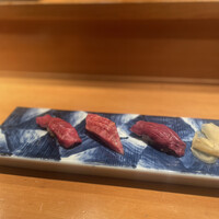 赤坂 金舌 - 肉寿司