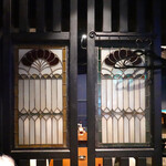 DINING BAR BBC - 仕切りのステンドグラス