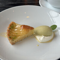 THE COSMOPOLITAN GRILL BAR TERRACE - 