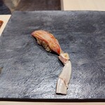 銀座のみこ寿司 - 生ズワイガニ