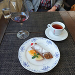 リストランテ ピッツェリア ジャンカルロ トウキョウ - カンノーロがテーブルに！