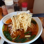 中華一番 - 麺は良い感じの硬さなんだけど、、、