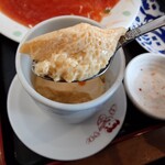 中華一番 - 普通な醤油と味醂味な、素だらけの茶碗蒸しとなる

具材は何も入ってはいない

確かに、無いよりはある方が良いのだけれど