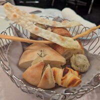 ヴィノ・ヒラタ - 