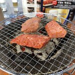 炭火焼肉ぐら - 