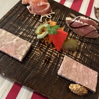 ビストロモンマルトル - 