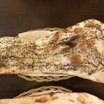 インド料理ガンジス川 - ナン(セサミ)