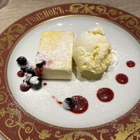 ゴドノフ東京 丸ビル店 - 