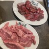 羊肉炭火焼 肉汁屋