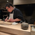 パルコ フィエラ - シェフが自家製モッツアレラを。