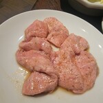 ホルモン本舗 昭和館 - 