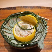 室町 唯 - 
