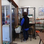 あいはら商店 - 明るいおねーさん