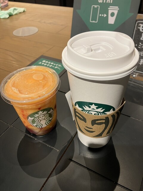 Starbucks Coffee - みっちゃん☆ Starbucks White Chocolate Mocha Coffee Creamer - Smart & Final