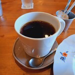 三茶cafe - ホットコーヒー(490円)