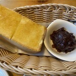 コメダ珈琲店 - コーヒーに付くモーニングセット