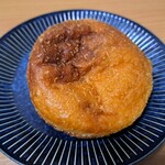 やまのパン屋　しゃっぽ - 料理写真:バターチキンカレーパン(150円)