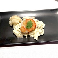 中国飯店 琥珀宮 - ◎炒り焼ホタテとトリュフの卵白ソース4,400円
