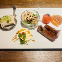 正宗広東私房菜サワダ 梅田エスト店 - 