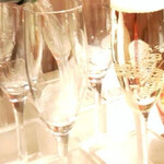 旨い鮮魚とガブ飲みワイン サカナギャング - 