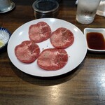 焼肉ホルモンこばやし - 