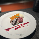 有馬 華暦 - 小さなデザート