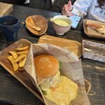 ダイヤモンド ダスト カフェ - 溢れ出す愛情